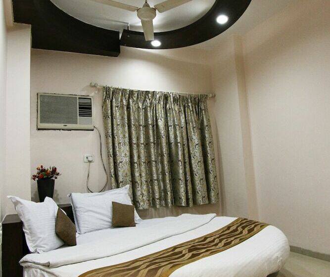 غرفة تنفيذية, Sunny Midtown