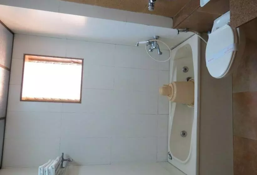 Executive-huone, Sunny Midtown