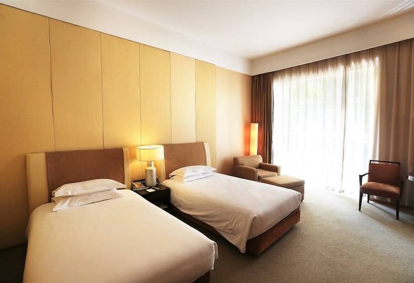 اتاق اجرایی, Jinling Resort Nanjing