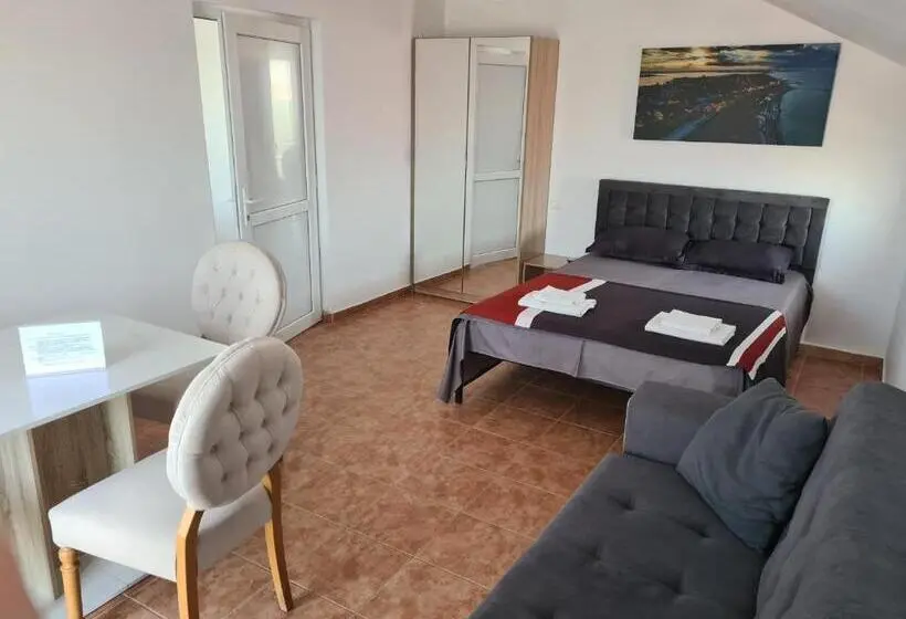 Sviitti 2 Makuuhuonetta, Vila Sia Eforie Sud