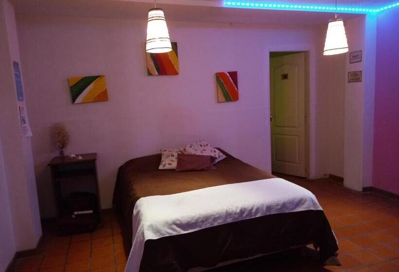 غرفة قياسية, Complejo Aloha