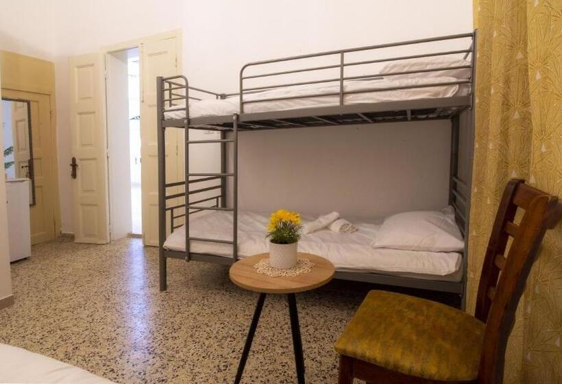 ファミリールーム, Aida Guest House