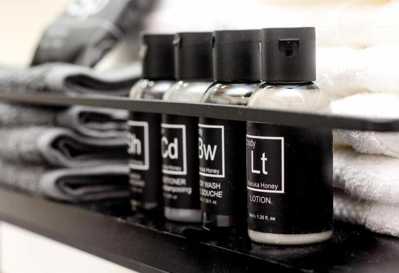 Suite with lake view, Stone Cove Waterfront Adults Only B&b