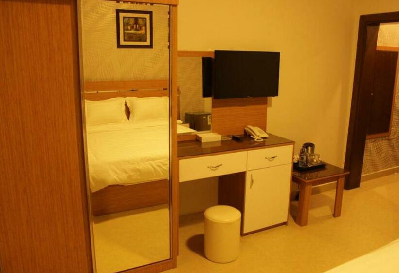 Pokój Ekonomiczny, الفخامة الماسية للوحدات السكنية المفروشة