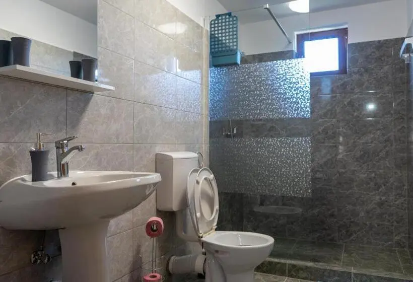 Pokój Standard z Balkonem, Casa Karol
