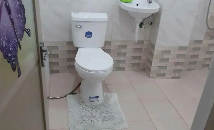 اتاق لوکس, Coombsguesthouse