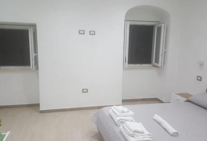 Апартаменты 1 Спальня Нижний Этаж, Royal Suite