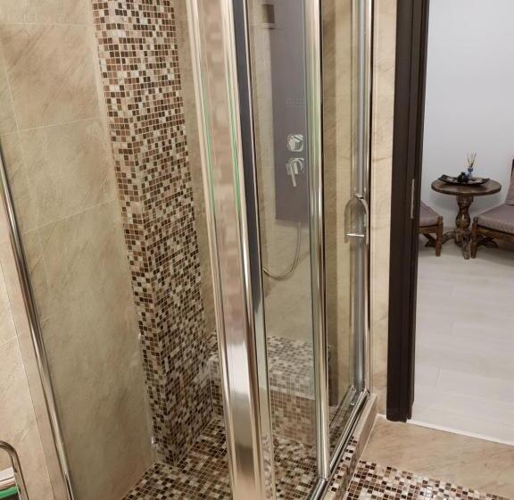 1ベッドルームのデラックスアパートメント, Bk