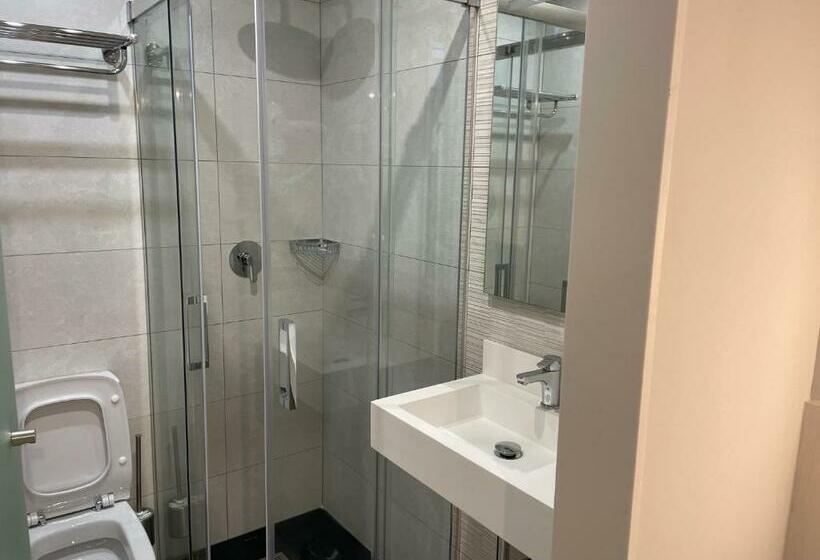 חדר יחיד בסיסי, Santa Filomena