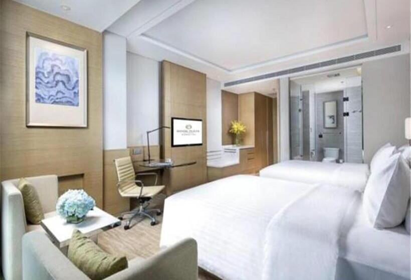 اتاق استاندارد, Inzone Royal Plaza S