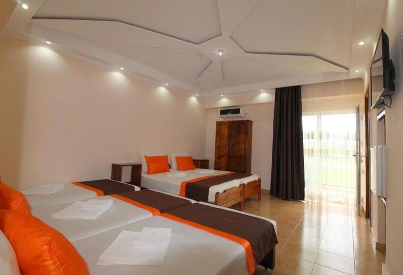 اتاق خانوادگی, Saba