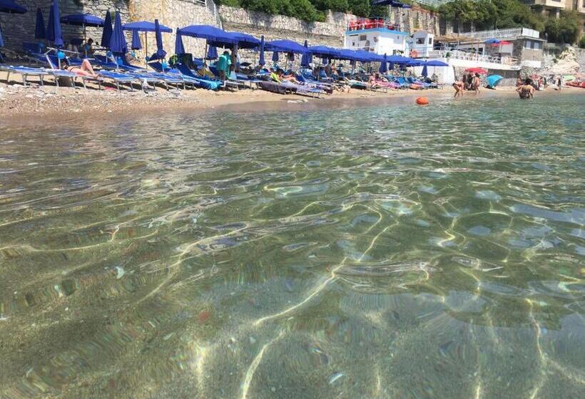 חדר סטנדרט חדר אמבטיה משותף, Il Delfino