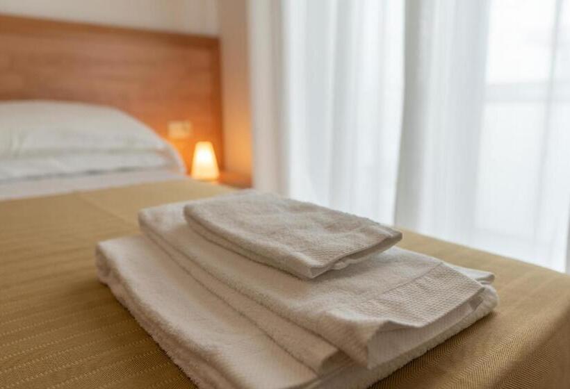 スタンダード４人部屋, La Pineta