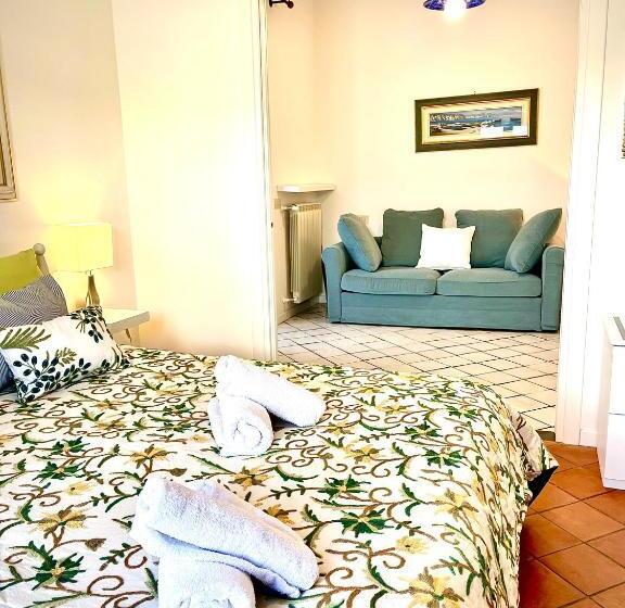 Четырехместный Номер Deluxe, Relais Serapo