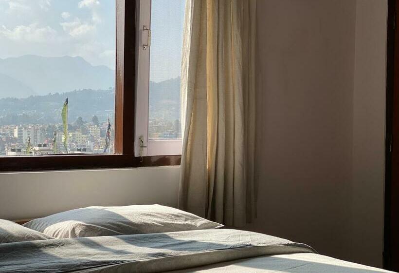 اتاق استاندارد با تخت بزرگ, Swayambhu View Guest House