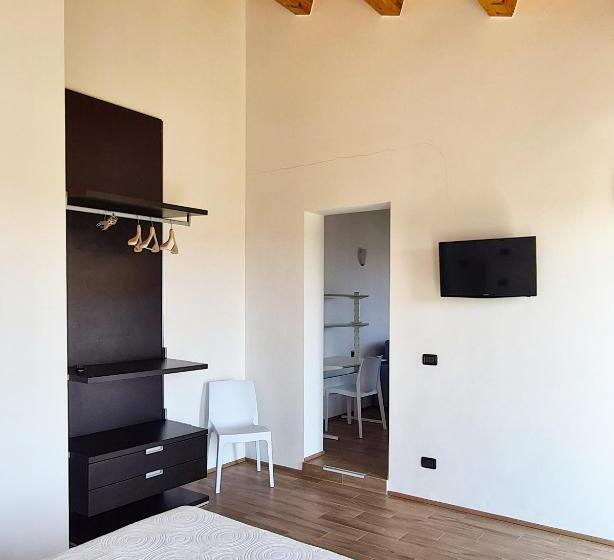 اتاق استاندارد چهار تخته, Villalba Affittacamere