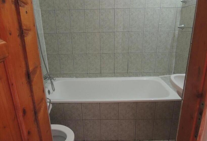 Люкс, Pensiunea Iulia Sulina