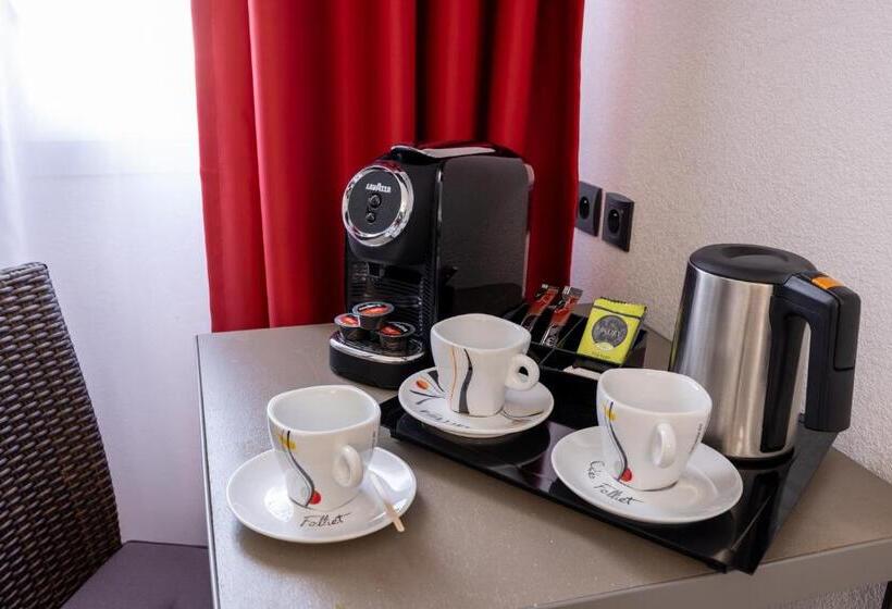 Трехместный Номер Superior, The Originals City, Hôtel Les Dômes, Perpignan Sud Saleilles