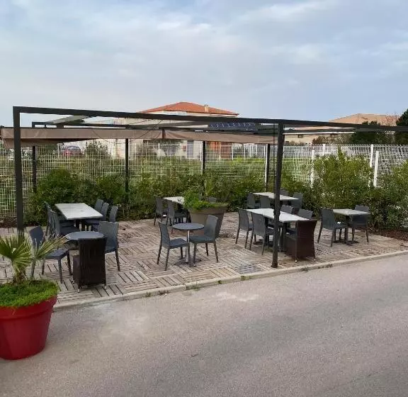 スーペリアールーム, The Originals City, Hôtel Les Dômes, Perpignan Sud Saleilles