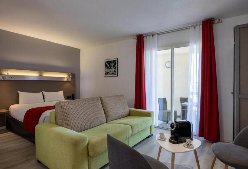 Полулюкс, The Originals City, Hôtel Les Dômes, Perpignan Sud Saleilles