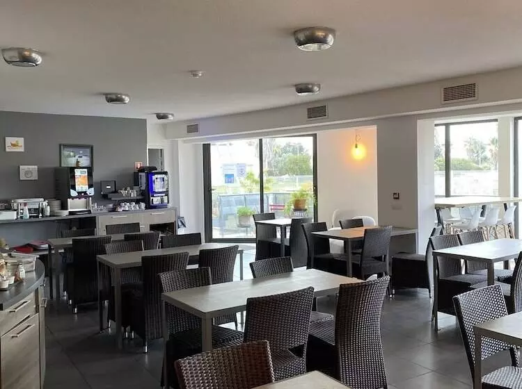 スーペリアールーム, The Originals City, Hôtel Les Dômes, Perpignan Sud Saleilles