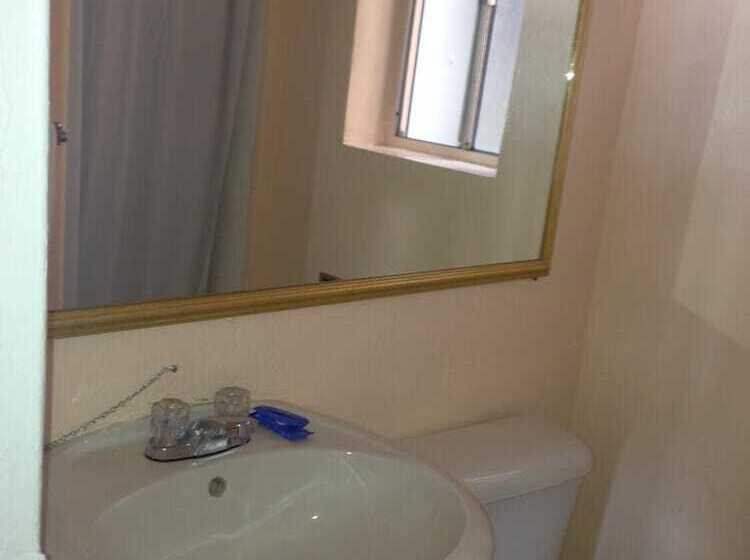 스탠다드 룸 더블 침대 2개, Americas Best Value Inn   Downtown Oakland/lake Merritt