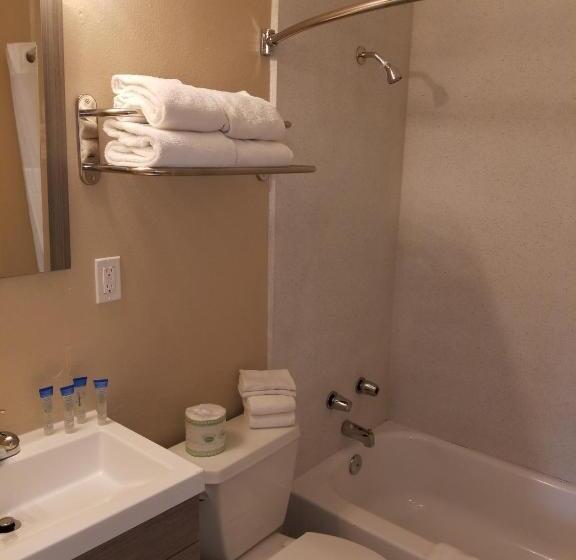 חדר משפחתי דלוקס, Beverly Lodge