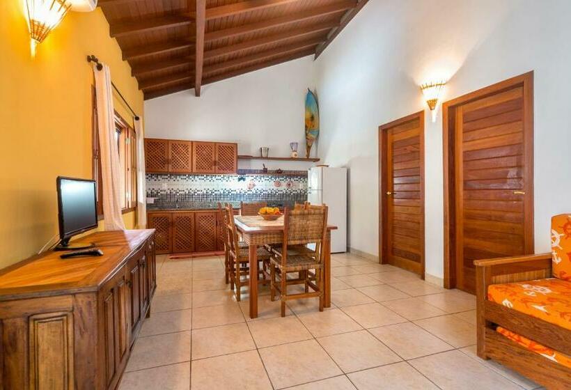 آپارتمان 2 خوابه, Capoeira Village