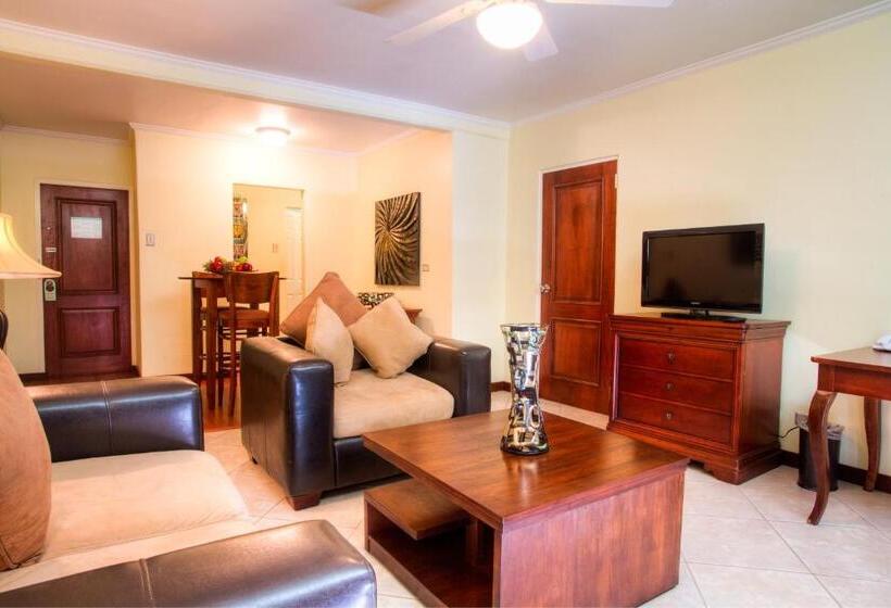 سوییت, Cara Hotels Trinidad