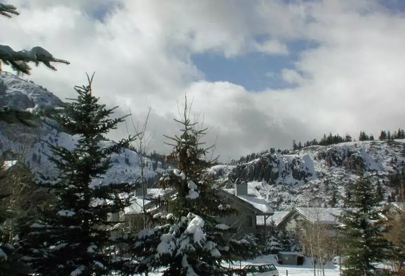 آپارتمان 2 خوابه, Snowcreek Resort Vacation Rentals