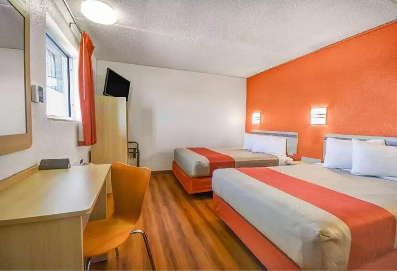 スタンダード4人部屋, Motel 6north Ridgeville, Oh Cleveland Intl Airport N Ridgeville