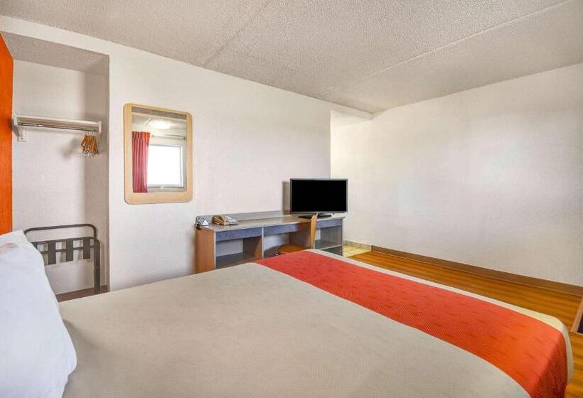 Номер Стандарт, Motel 6north Ridgeville, Oh  Cleveland Intl Airport  N Ridgeville