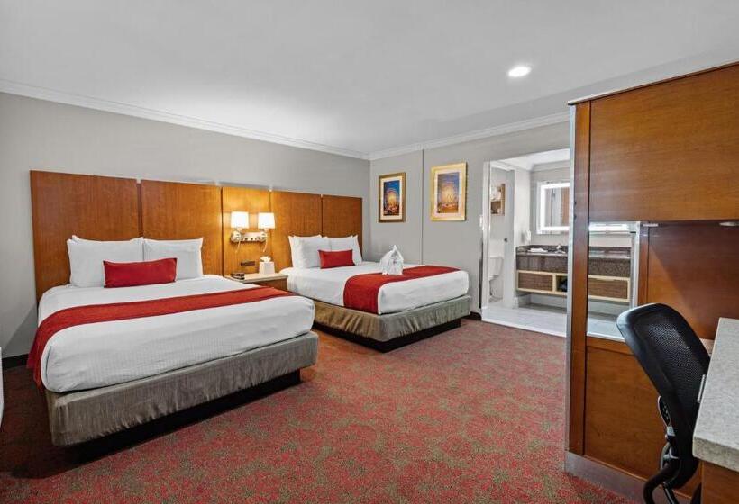 חדר משפחתי, Del Sol Inn Anaheim