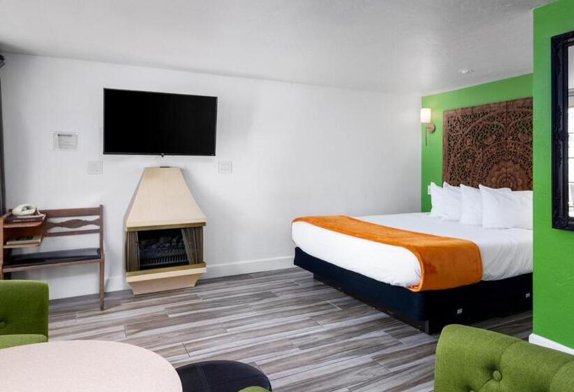غرفة قياسية سرير كينج, The Motor Lodge