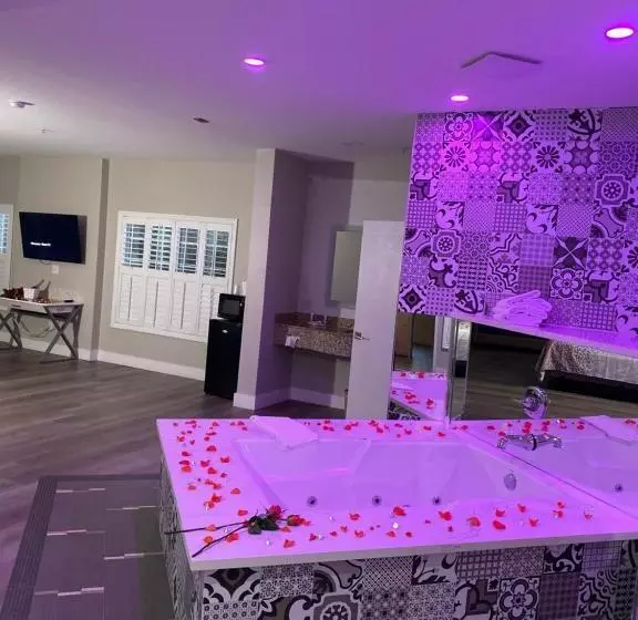Sviitti Poreallas, Mid City Inn & Suites Pico Rivera