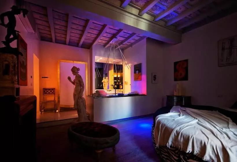 سوییت جونیور, Pantheon Relais Luxury