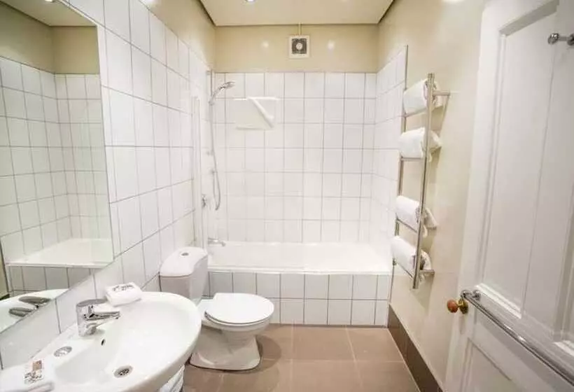 Huoneisto 1 Makuuhuone, The Terrace Villas Serviced Apartments