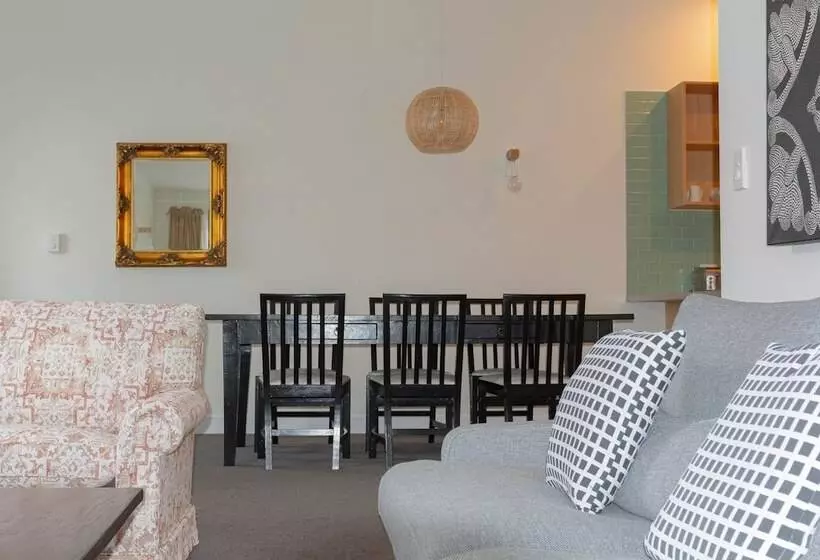 Huoneisto 2 Makuuhuonetta, The Terrace Villas Serviced Apartments