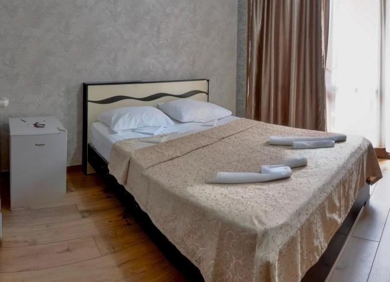 اتاق استاندارد, Palermo