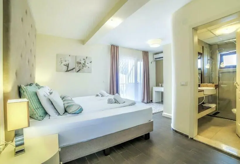اتاق استاندارد با چشمانداز دریاچه, Vila Bisera