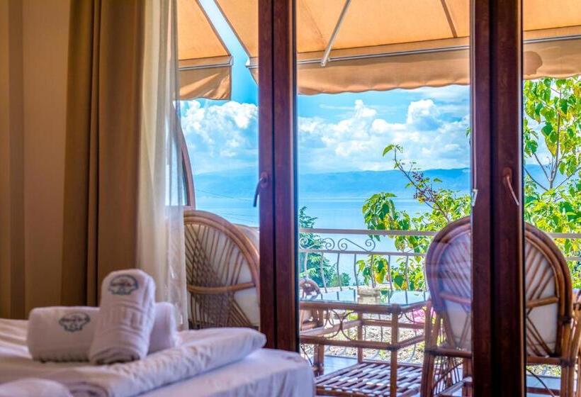 اتاق استاندارد با چشمانداز دریاچه, Vila Bisera