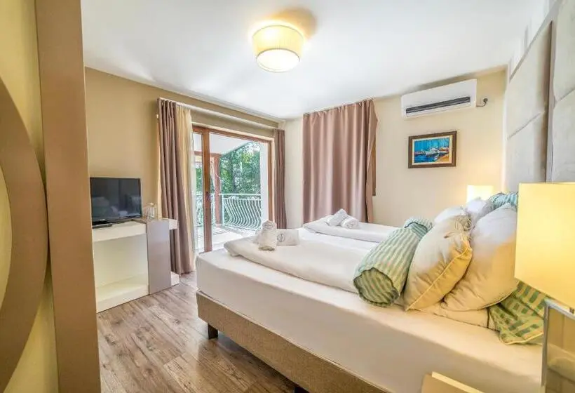 1 Bedroom Apartment Lake View, Vila Bisera