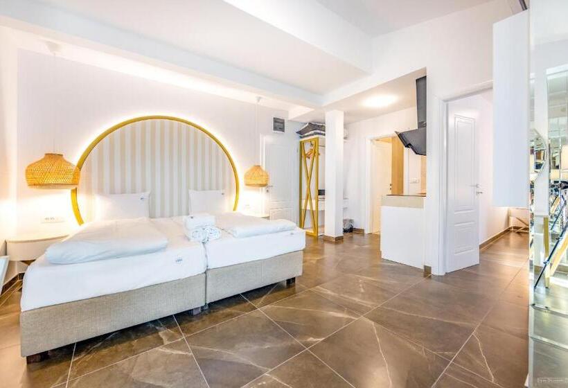 1 Bedroom Apartment Lake View, Vila Bisera