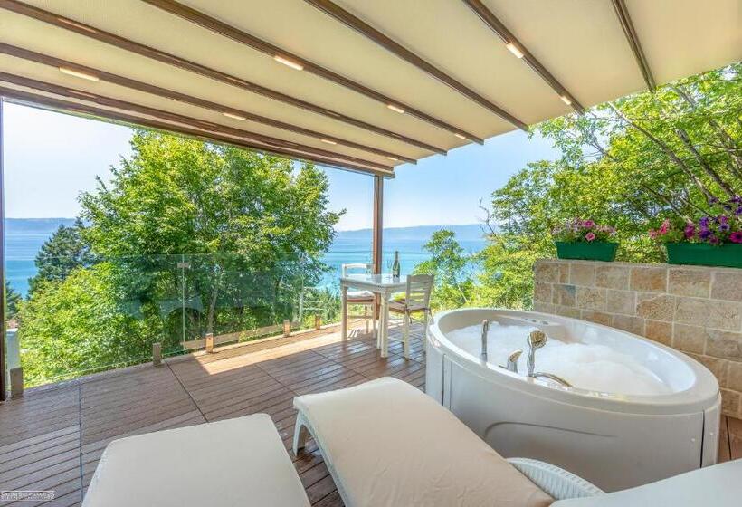 ویلای لوکس 1 خوابه, Vila Bisera