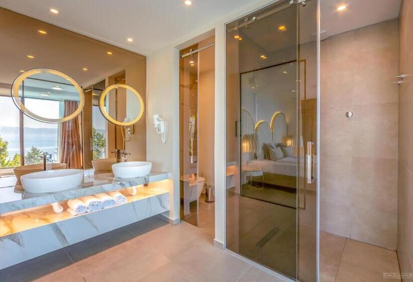 ویلای لوکس 1 خوابه, Vila Bisera