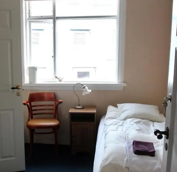 اتاق استاندارد یک نفره, Downtown Guesthouse Reykjavik