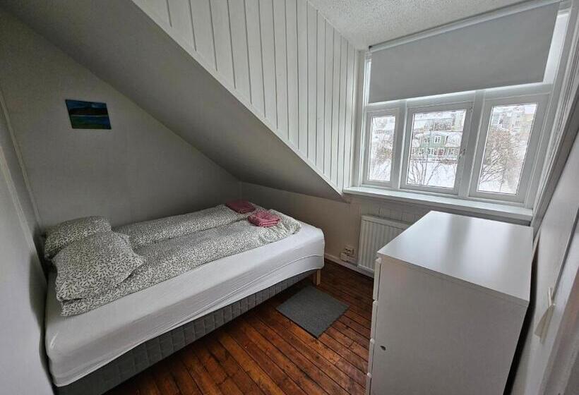 استودیو خانوادگی, Downtown Guesthouse Reykjavik