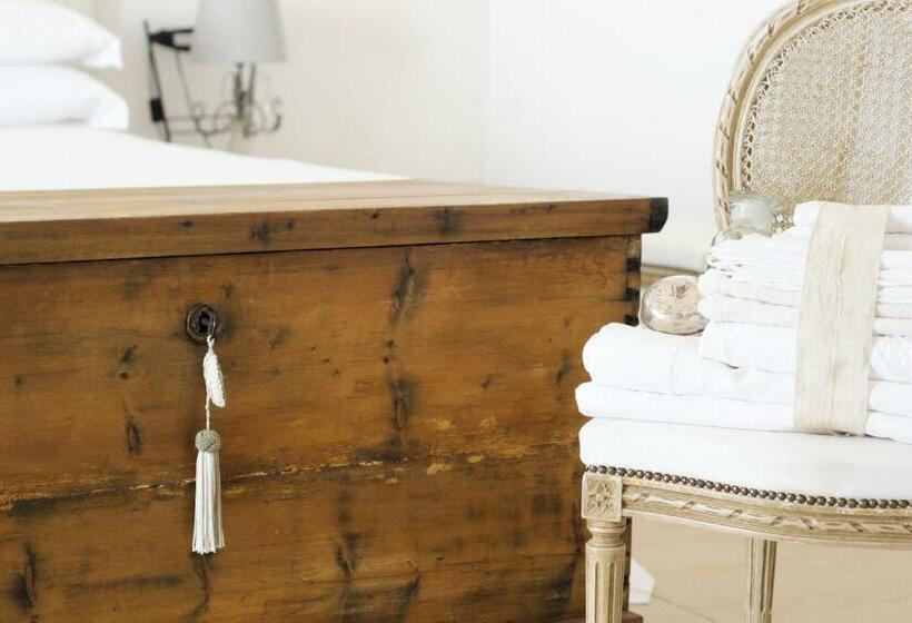 غرفة قياسية, Masseria Spartivento