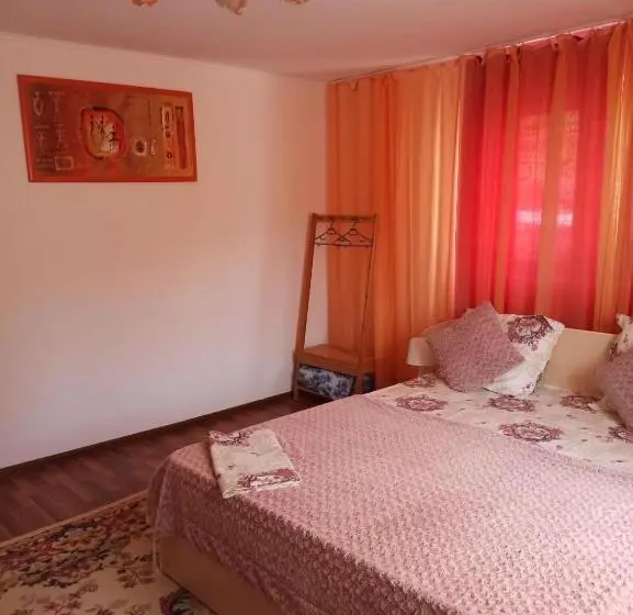 Apartament 1 Sypialnia Parter, Vila Calix