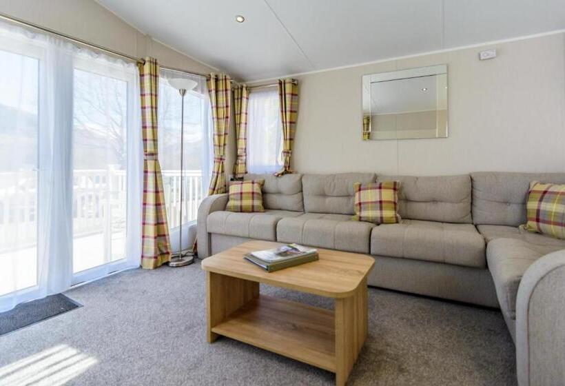 Номер Стандарт, Heart Of Glencoe Holidays